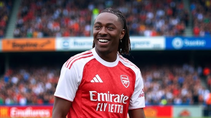 Eberechi Eze Magician Lapangan Tengah Arsenal Premier League