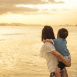 Tips Penting Bagi Para Ibu Untuk Traveling Bersama Anak