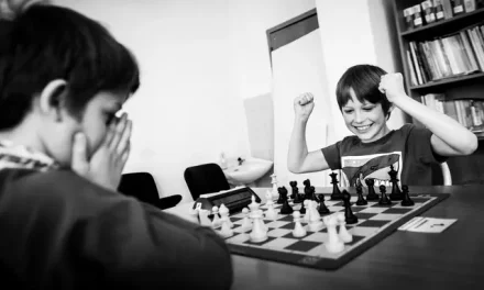 Permainan Catur Ternyata Menambah Kecerdasan! Yuk Simak
