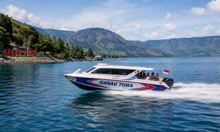 Speed Boat: Kendaraan Air Cepat Dengan Teknologi Modern