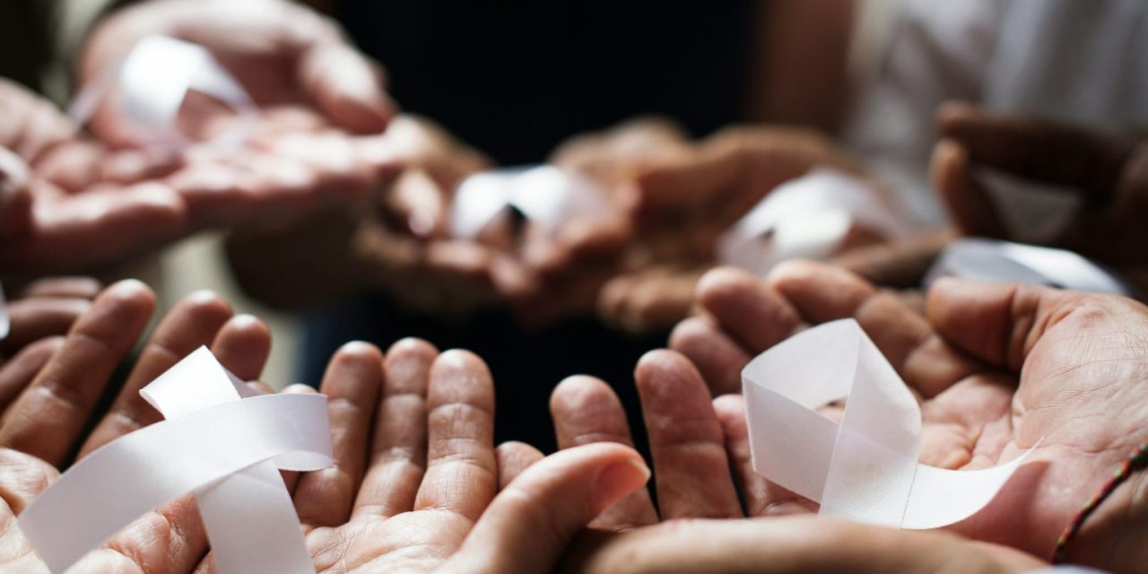 Giving Is Healing: Kenapa Berbagi Bisa Jadi Terapi Mental Terbaik?