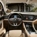 Volkswagen Touareg Interior Nyaman, Teknologi Dan Kelas Dunia