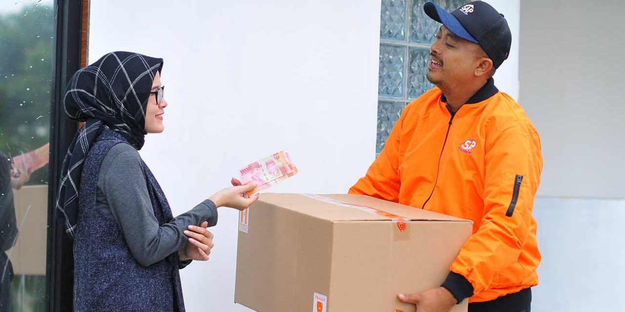 Sistem Cash On Delivery Ada Sisi Positif Dan Negatifnya